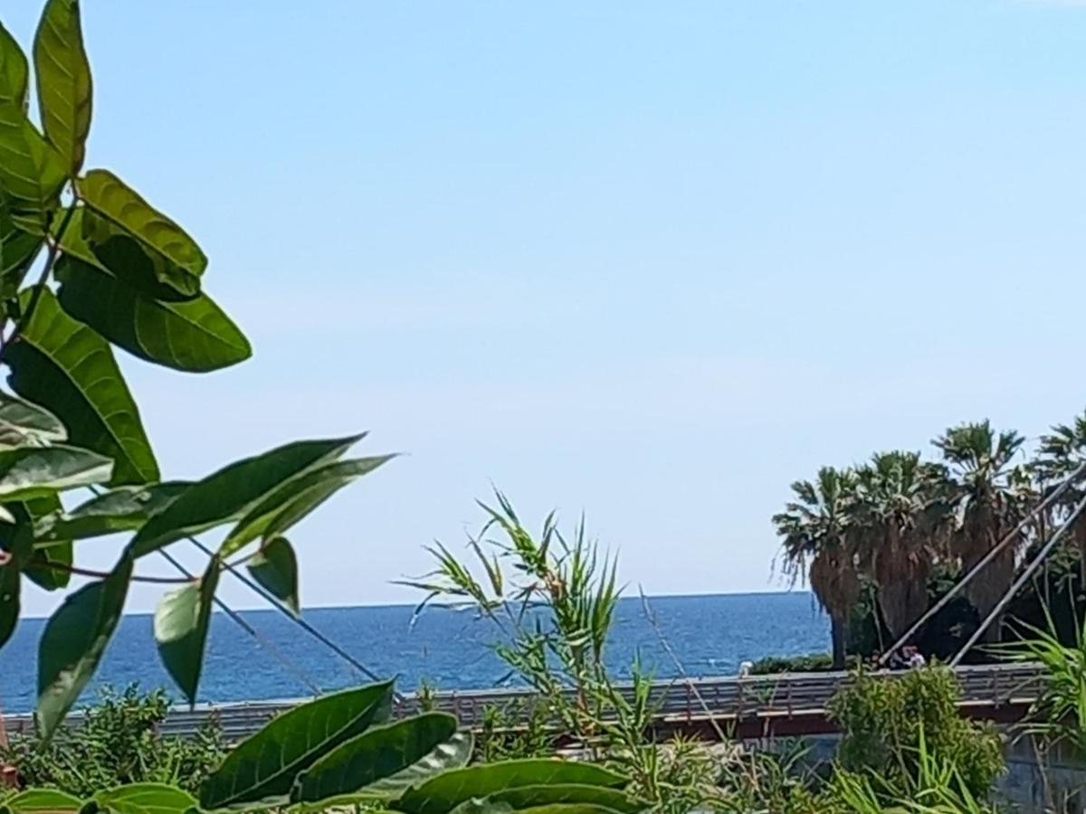 Apartamento Sweet Sea View Savona Exterior foto