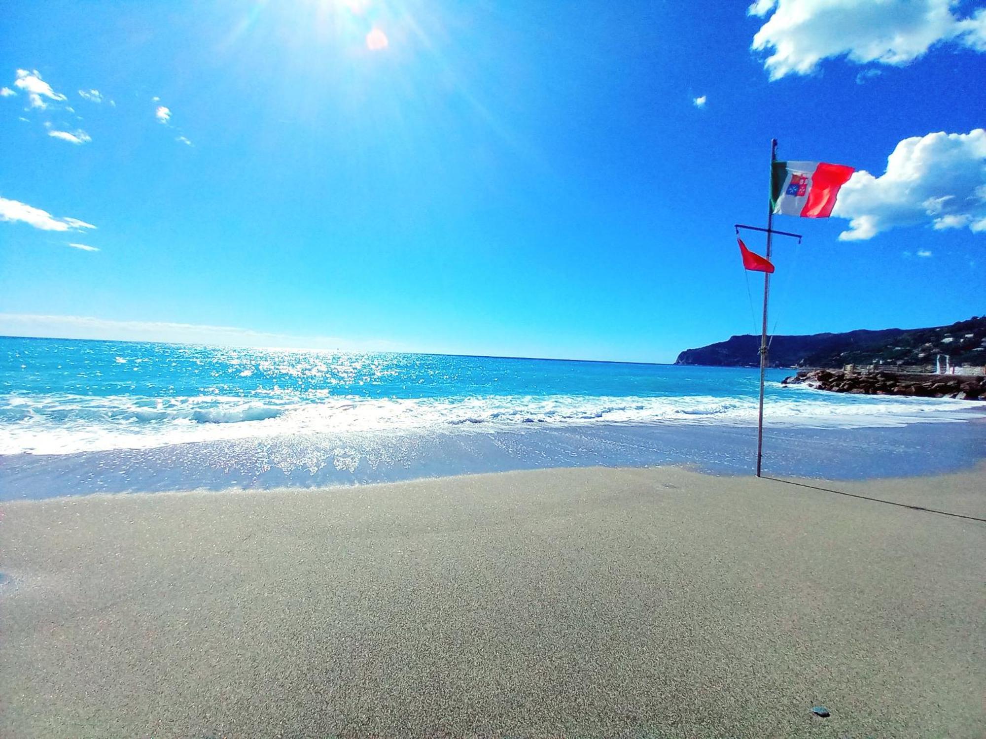 Apartamento Sweet Sea View Savona Exterior foto