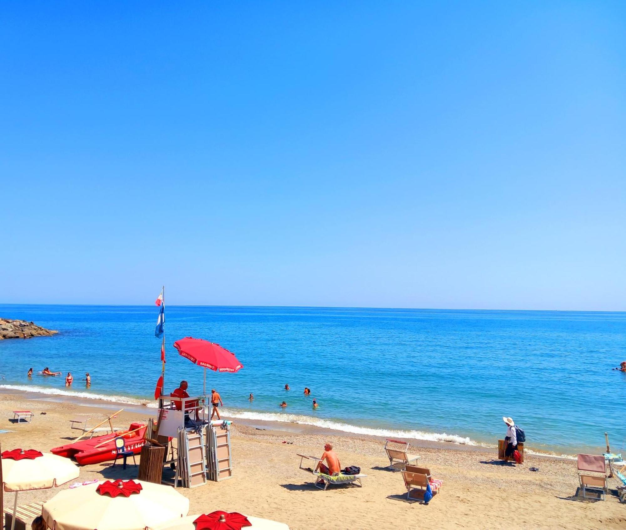 Apartamento Sweet Sea View Savona Exterior foto