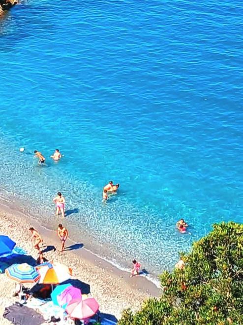 Apartamento Sweet Sea View Savona Exterior foto